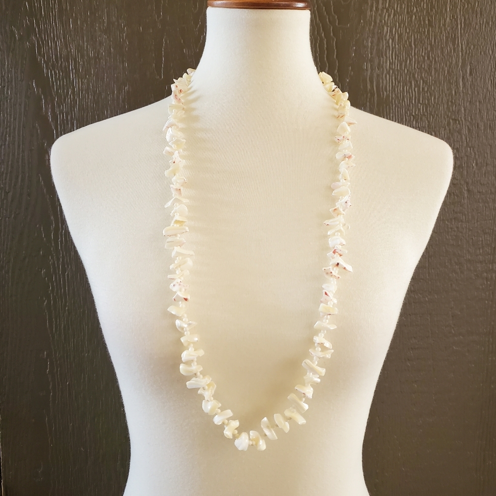 Vintage 36" Mother Of Pearl Shell Necklace - Picture 5 of 6